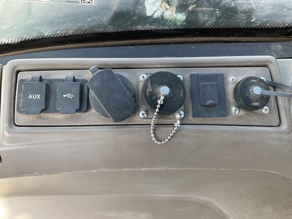 2022 John Deere 8RT 370 Tractor Rubber Track