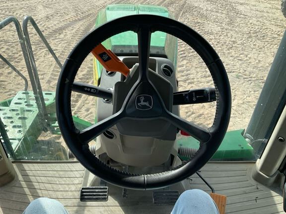 2022 John Deere 8RT 370 Tractor Rubber Track