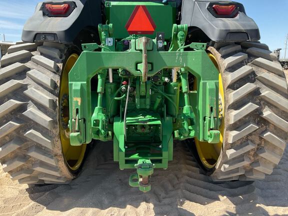 2022 John Deere 8RT 370 Tractor Rubber Track