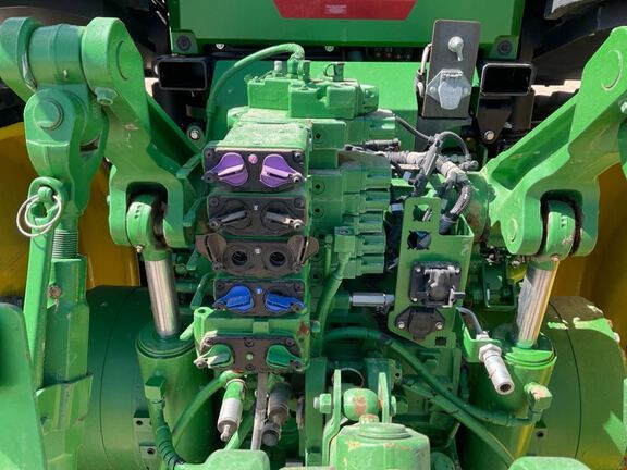 2022 John Deere 8RT 370 Tractor Rubber Track