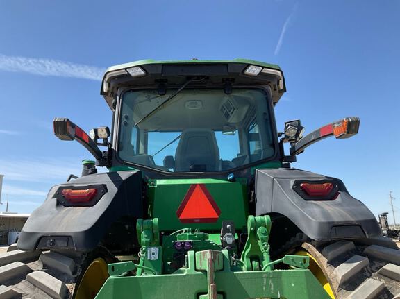 2022 John Deere 8RT 370 Tractor Rubber Track