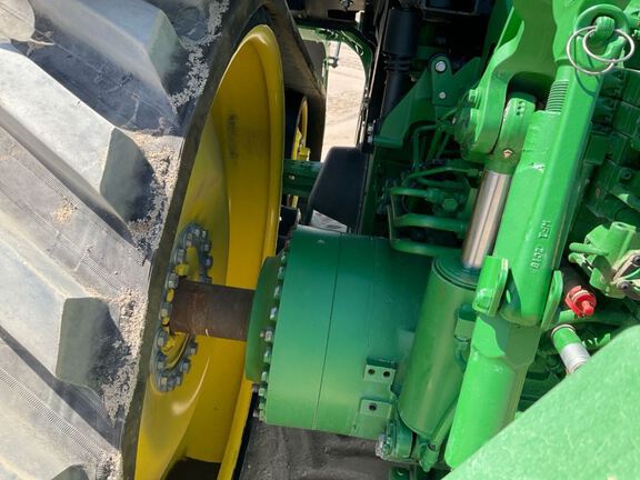 2022 John Deere 8RT 370 Tractor Rubber Track