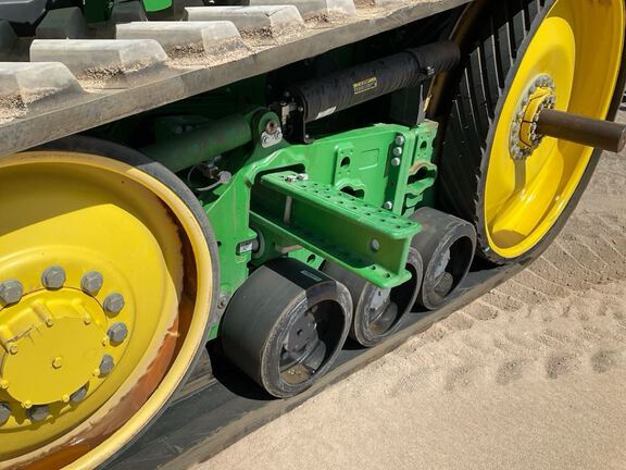 2022 John Deere 8RT 370 Tractor Rubber Track