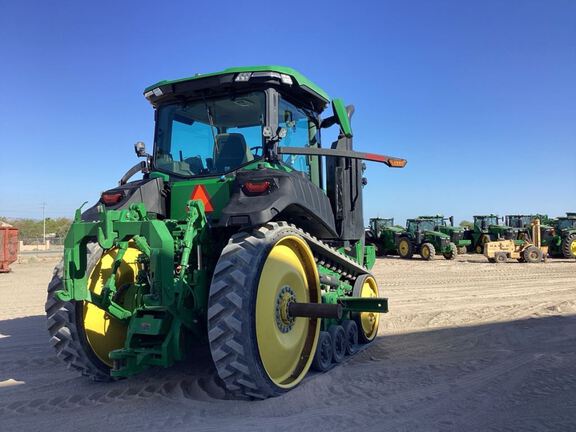 2022 John Deere 8RT 370 Tractor Rubber Track