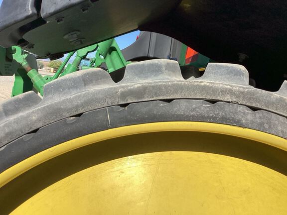 2022 John Deere 8RT 370 Tractor Rubber Track