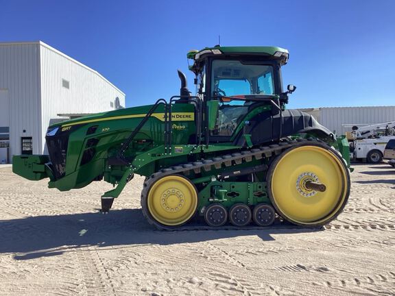 2022 John Deere 8RT 370 Tractor Rubber Track