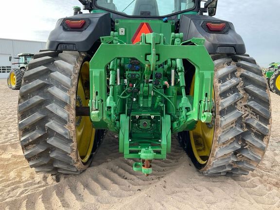 2022 John Deere 8RT 370 Tractor Rubber Track
