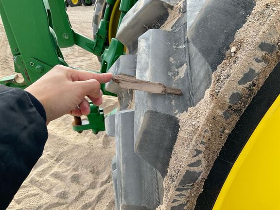 2022 John Deere 8RT 370 Tractor Rubber Track