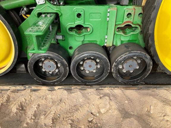 2022 John Deere 8RT 370 Tractor Rubber Track