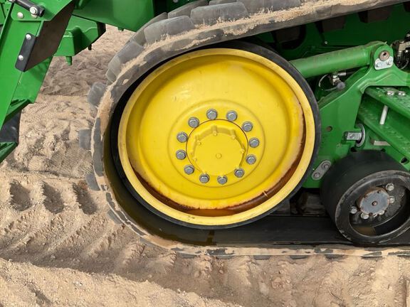 2022 John Deere 8RT 370 Tractor Rubber Track