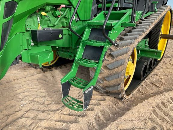 2022 John Deere 8RT 370 Tractor Rubber Track