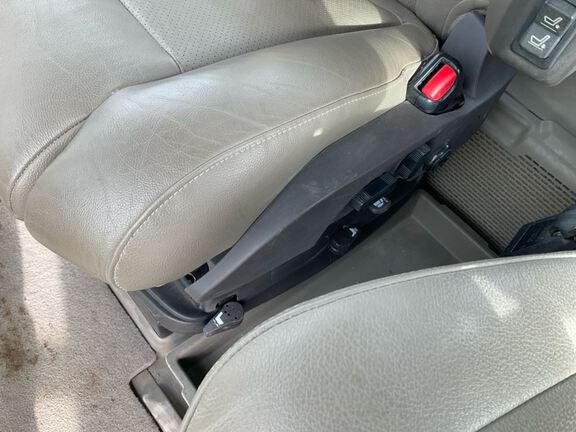 2022 John Deere 8RT 370 Tractor Rubber Track