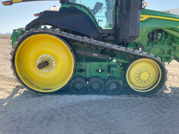 2022 John Deere 8RT 370 Tractor Rubber Track