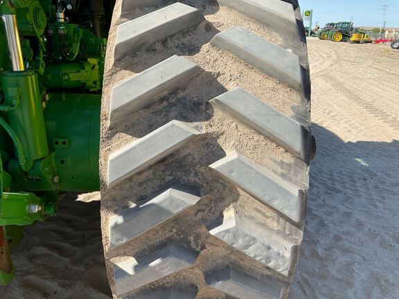 2022 John Deere 8RT 370 Tractor Rubber Track