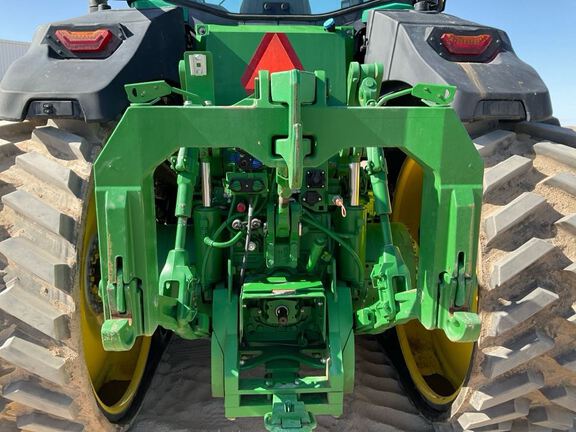 2022 John Deere 8RT 370 Tractor Rubber Track