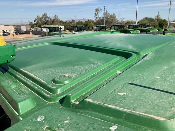 2022 John Deere 8RT 370 Tractor Rubber Track