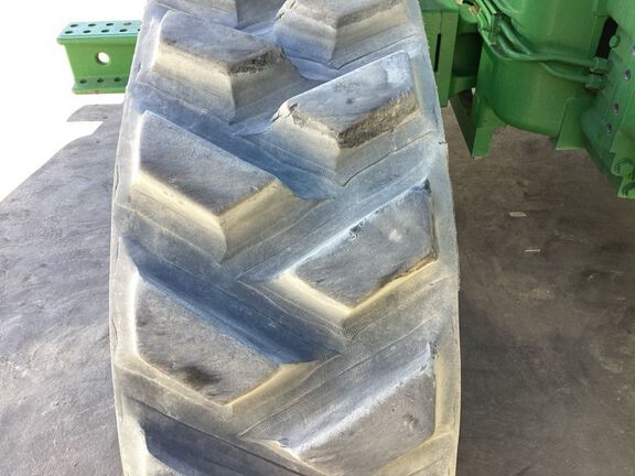 2022 John Deere 8RT 370 Tractor Rubber Track