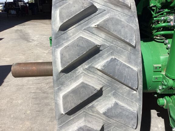 2022 John Deere 8RT 370 Tractor Rubber Track