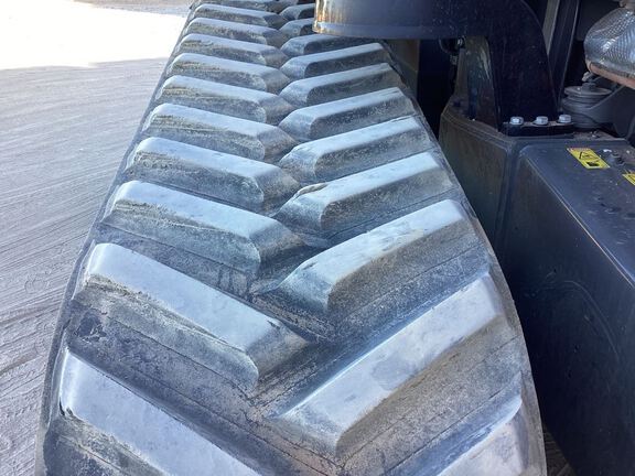 2020 AGCO MT875E Tractor Rubber Track