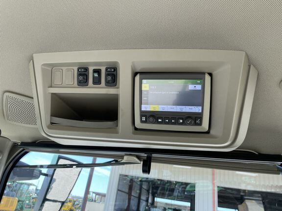 2023 John Deere 8R 370 Tractor