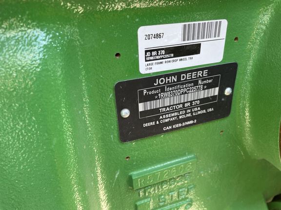 2023 John Deere 8R 370 Tractor