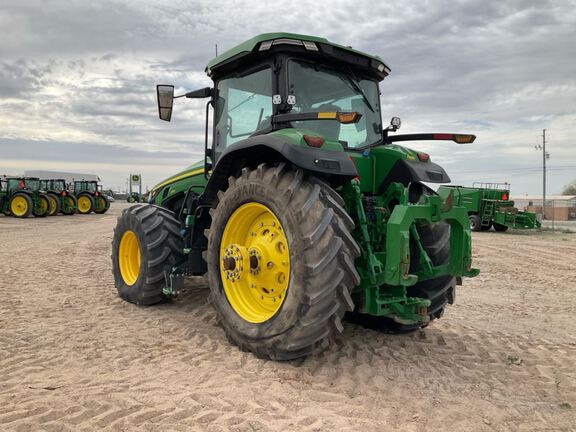 2023 John Deere 8R 370 Tractor