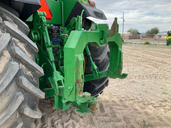 2023 John Deere 8R 370 Tractor