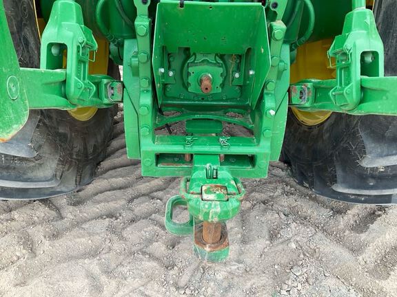 2023 John Deere 8R 370 Tractor