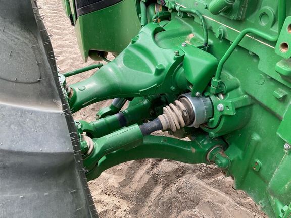 2023 John Deere 8R 370 Tractor