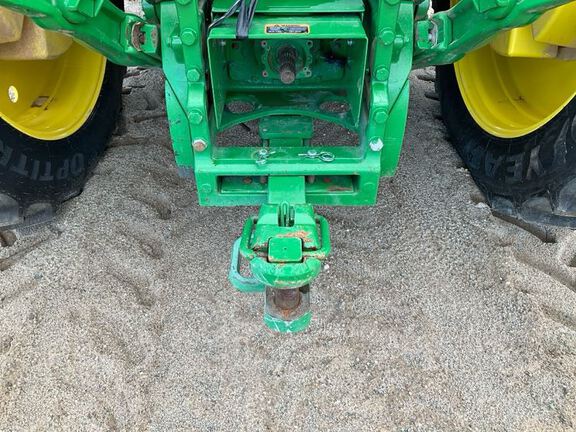 2023 John Deere 8R 250 Tractor