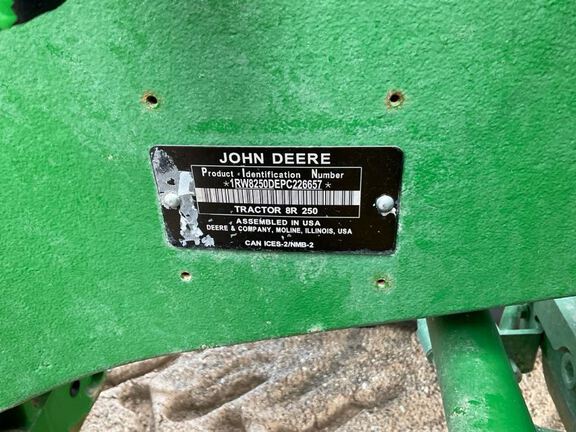 2023 John Deere 8R 250 Tractor