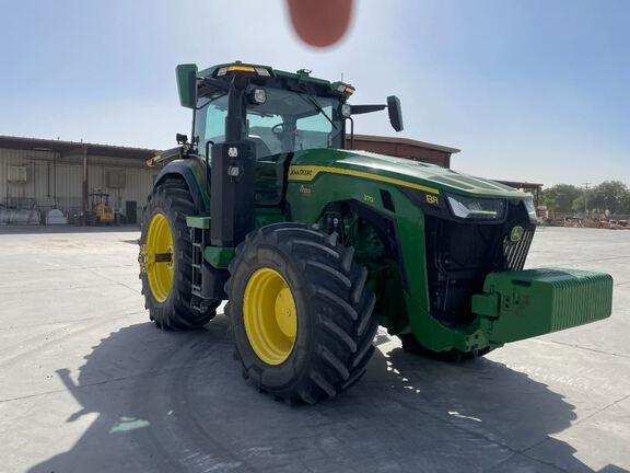 2023 John Deere 8R 370 Tractor