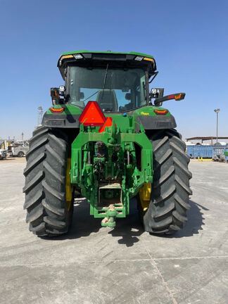 2023 John Deere 8R 370 Tractor
