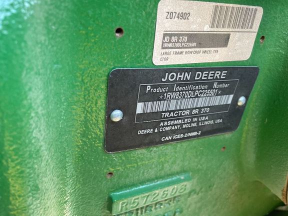 2023 John Deere 8R 370 Tractor