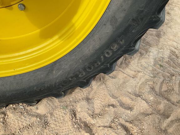 2023 John Deere 8R 370 Tractor