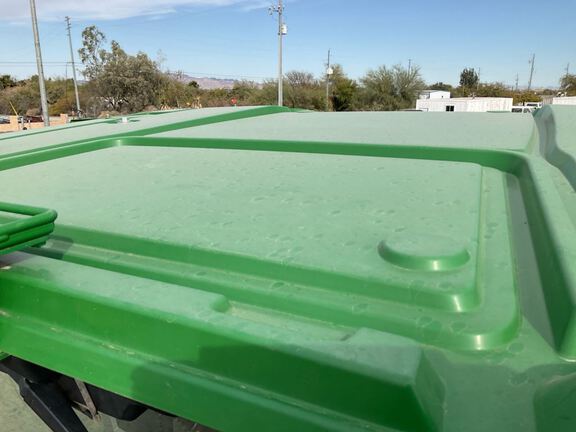 2023 John Deere 8R 370 Tractor