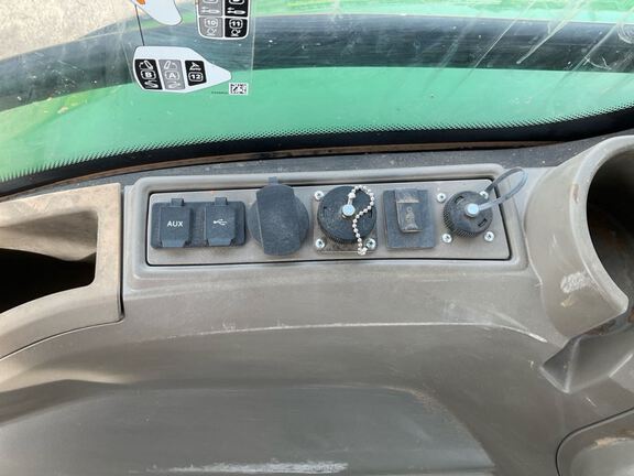 2023 John Deere 8R 370 Tractor