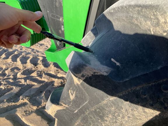 2023 John Deere 8R 370 Tractor