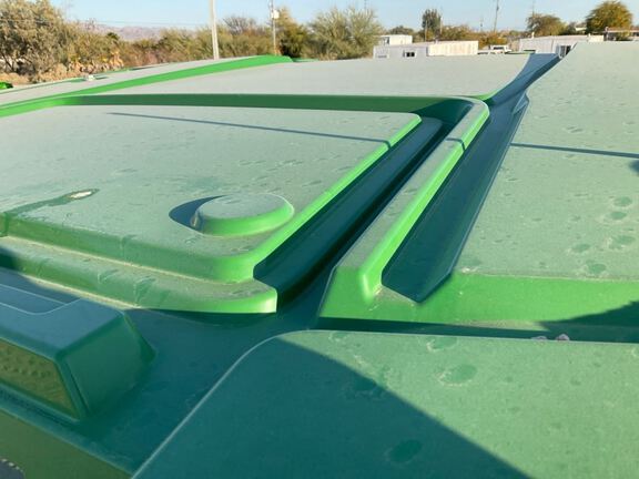 2023 John Deere 8R 370 Tractor