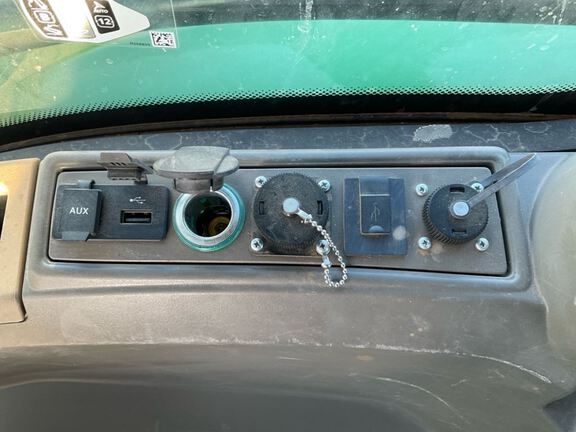 2023 John Deere 8R 370 Tractor