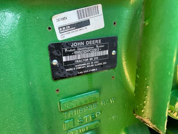 2023 John Deere 8R 370 Tractor