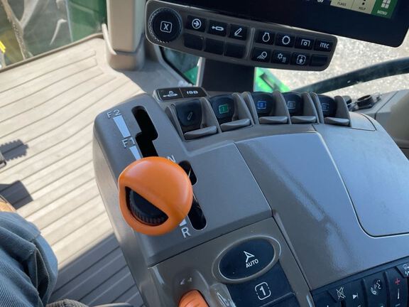 2025 John Deere 8R 280 Tractor