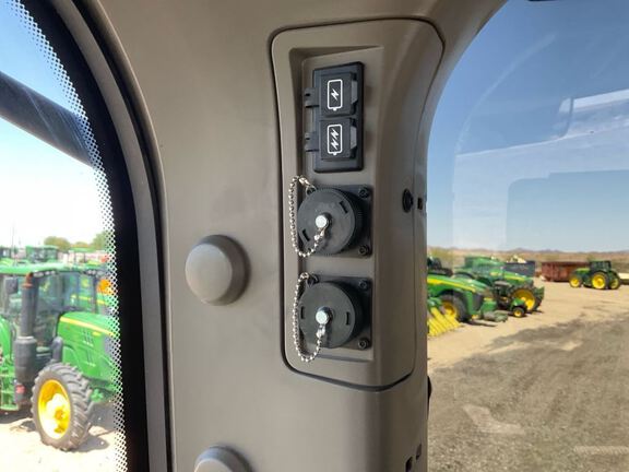 2025 John Deere 8R 280 Tractor