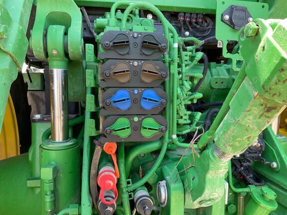 2025 John Deere 8R 280 Tractor