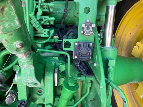 2025 John Deere 8R 280 Tractor