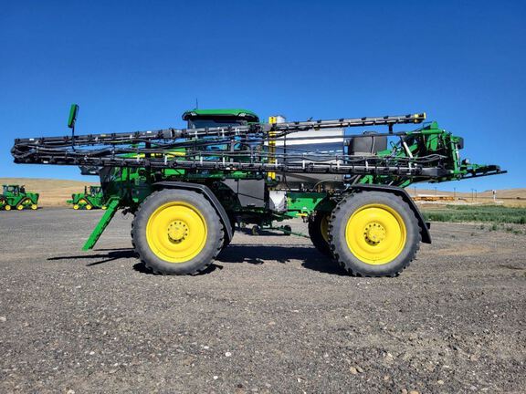 2023 John Deere 616R Sprayer/High Clearance