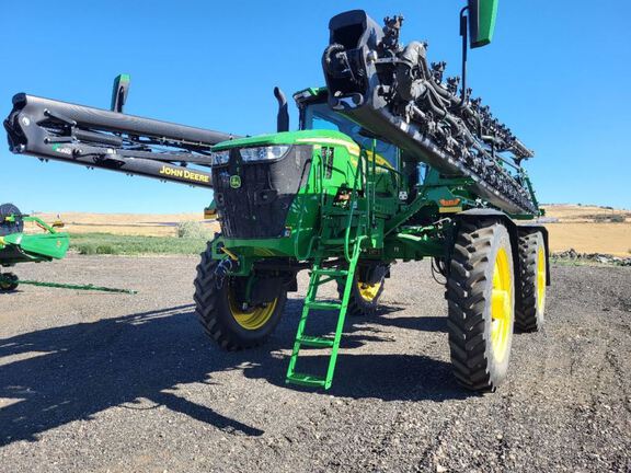 2023 John Deere 616R Sprayer/High Clearance