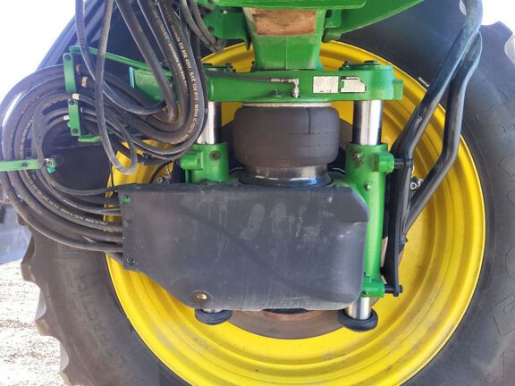 2023 John Deere 616R Sprayer/High Clearance