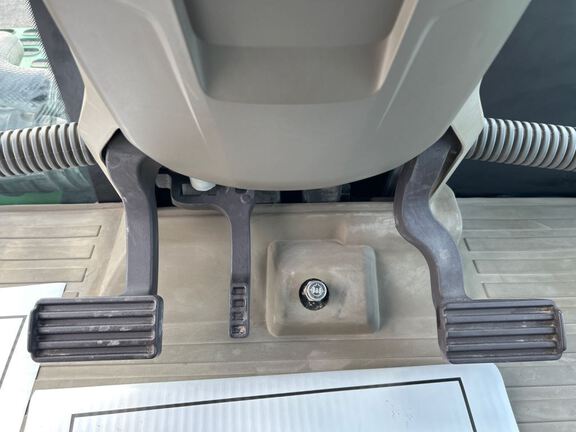 2022 John Deere 9RX 540 Tractor Rubber Track