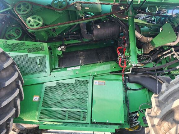 2018 John Deere S780 Combine